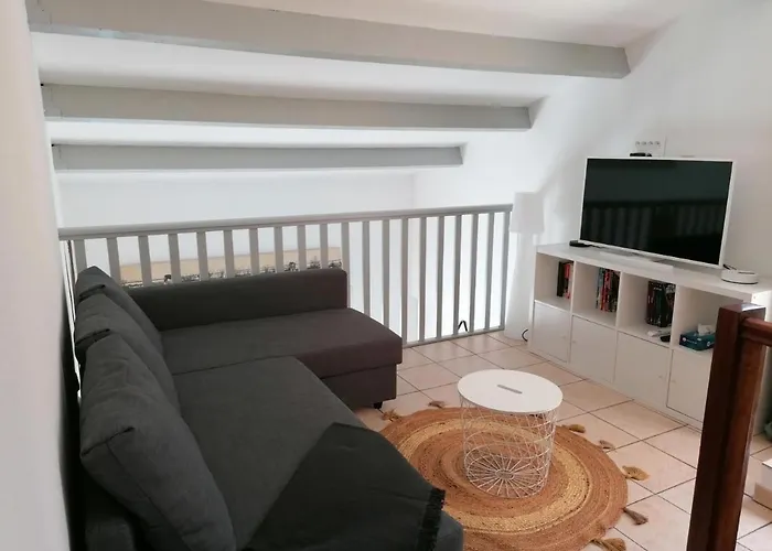 Duplex Terrasse Vue Acces Et Piscine... Appartement *
