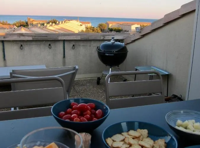 Apartament Duplex Terrasse Vue Acces Et Piscine... *